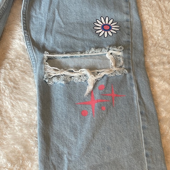 Boohoo straight leg distressed graffiti jeans size 6 90’s Y2K baggy grunge girly - Picture 8 of 13